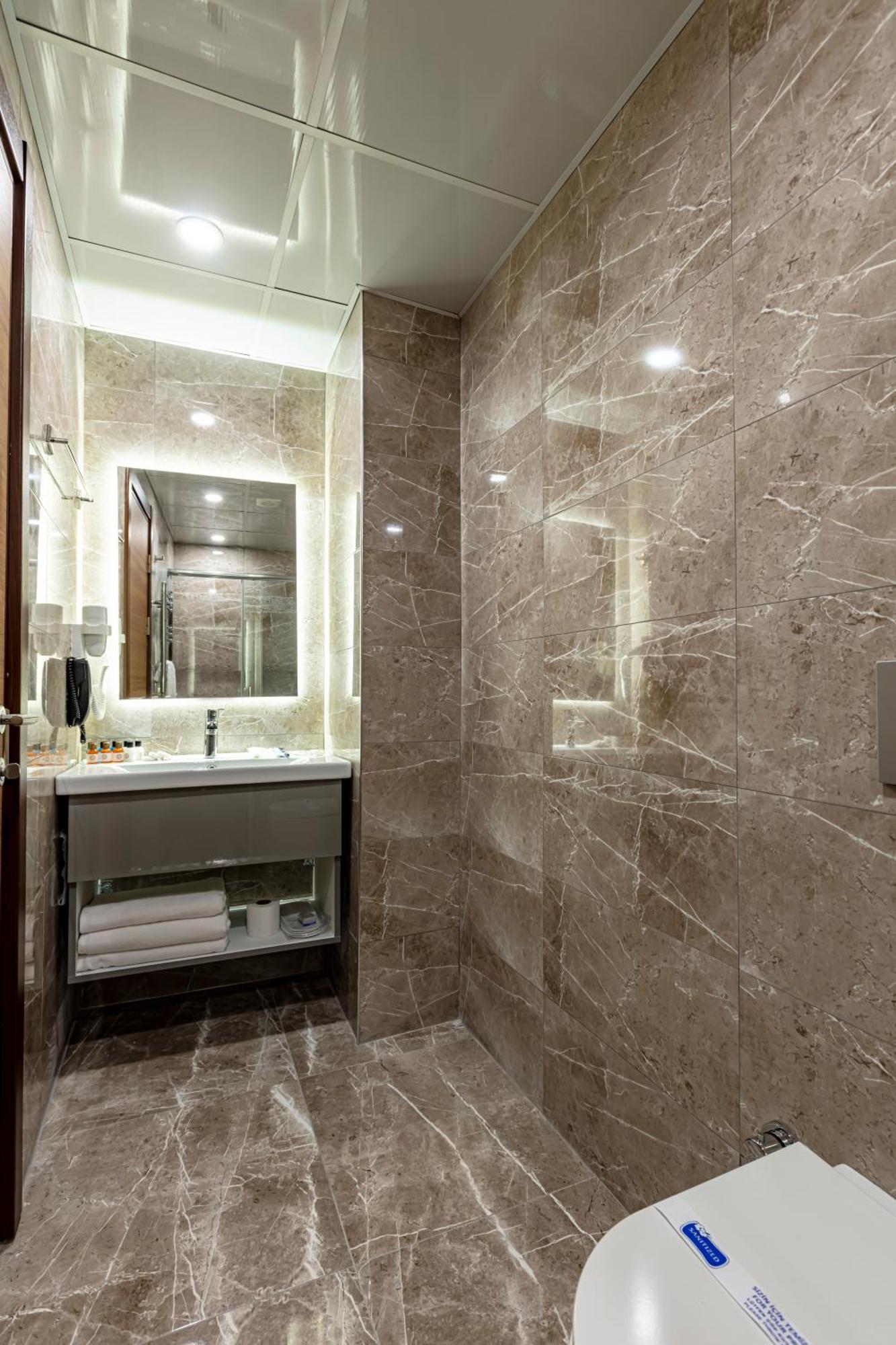 Grand Hamit By Karadayi Airport Hotel Arnavutkoy Exteriör bild