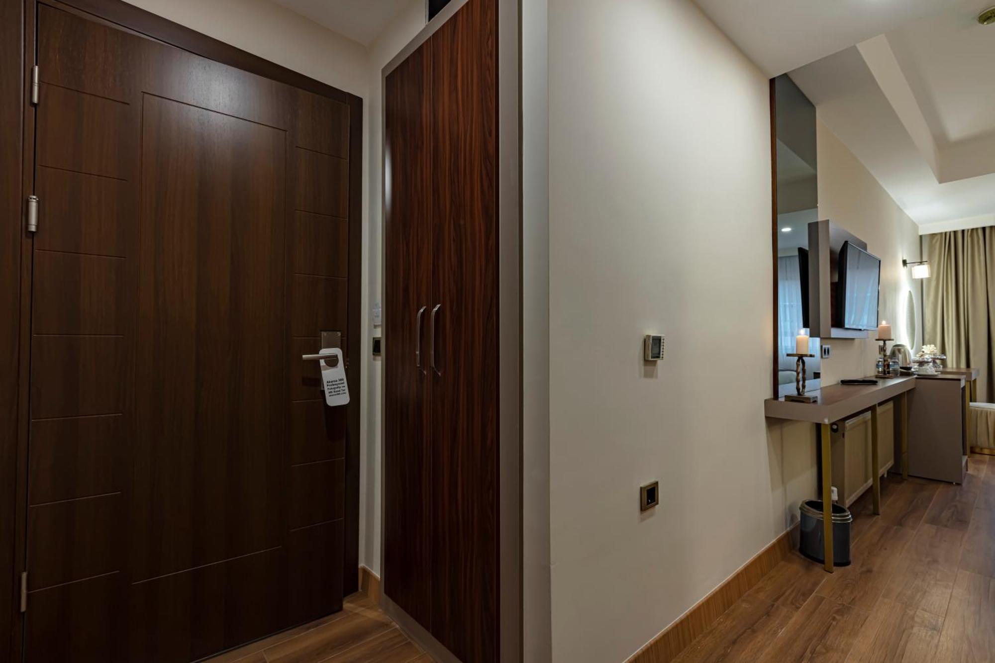 Grand Hamit By Karadayi Airport Hotel Arnavutkoy Exteriör bild